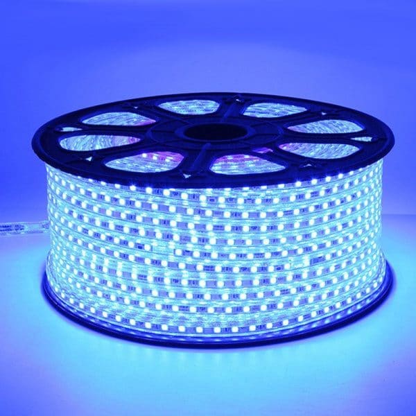 Fita de LED flexível LumoS 7 x 14 mm azul, à prova d'água IP65, dimerizável, 220-240 V, 8 W/m