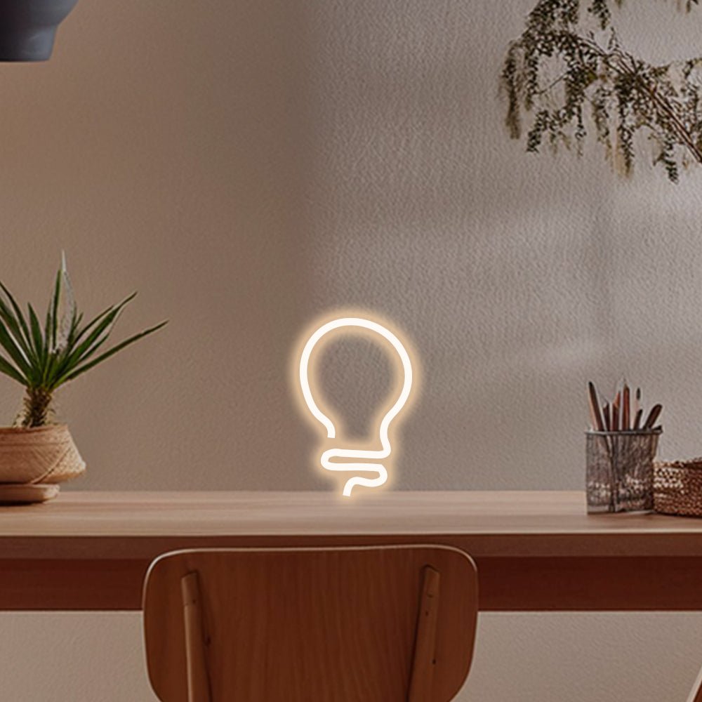 Sinal de néon de mesa LED com lâmpada - Planet Neon feito em Londres Sinais de néon - Planet Neon
